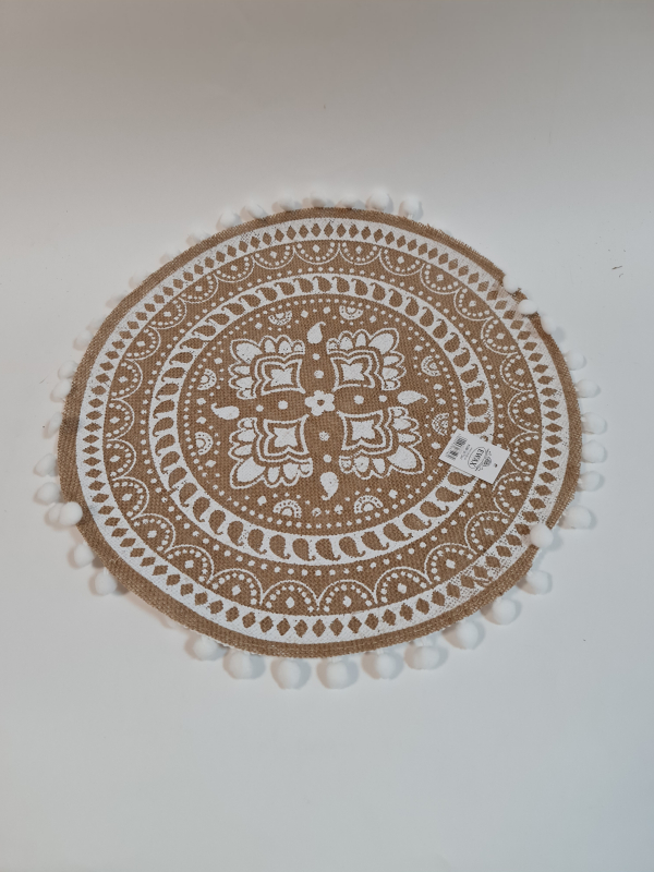 Podložka pod tanier, okrúhla, vzorovaná s bielymi guličkami po okraji, 38 cm