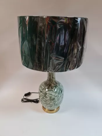 Lampa, porcelánová, svetlozelenkavá, s tmavým klobúkom, vzorovaná, 68 cm