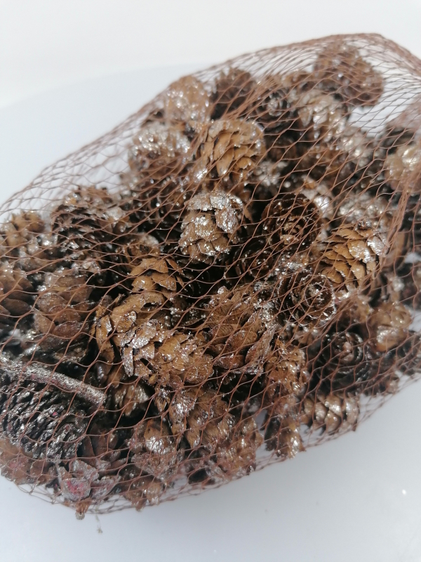 Vrecúško dekoračných šišiek