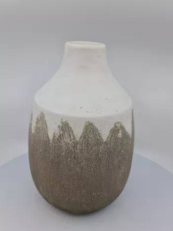 Keramická váza v tvare džbánu, sivobiela, 29 cm