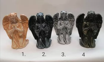 Anjel modliaci na hroby, 31x22x14 cm, 4 farebné varianty