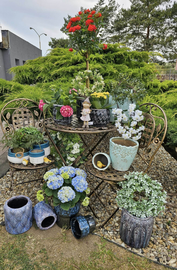 Betónový obal na kvety, tmavosivý, 14x18 cm