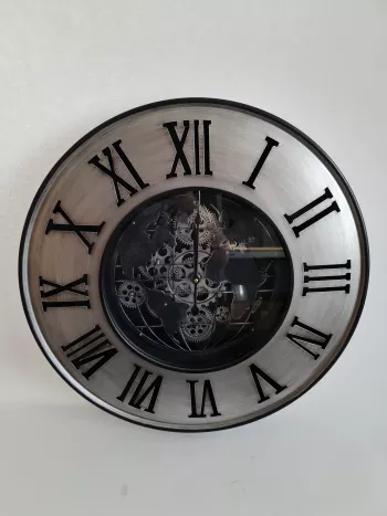 Štýlové nástenné hodiny, čierno - strieborné, 60 cm