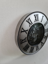 Štýlové nástenné hodiny, čierno - strieborné, 60 cm