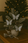 Ozdobné vianočné motýliky so štipcom, svetlosivé zdobené, 8 ks v balení