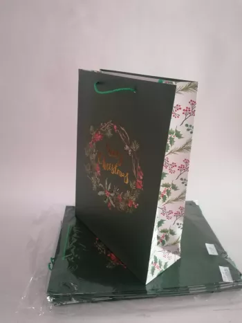 Darčekové zelené tašky, MERRY CHRISTMAS, 12ks, 31x42x12 cm