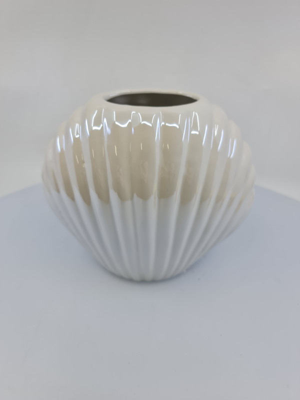 Biela keramická váza, 16x18x7 cm