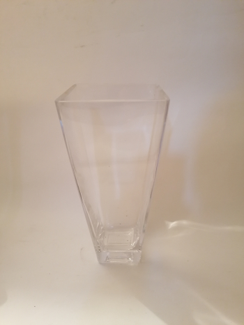 Sklenená štvorcová váza 13x13x28cm