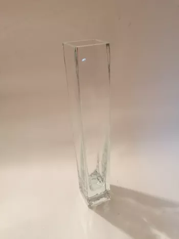 Sklenená hranatá váza 40x7x7cm