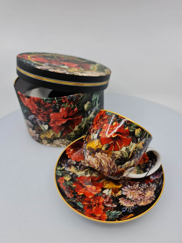 Porcelánová šálka,  ,,Dahlias, Nasturtiums, Roses and Other Flowers
