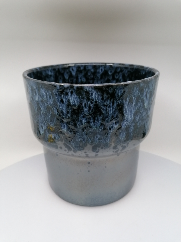 Keramický obal na kvety s modrou glazúrou 20×21cm