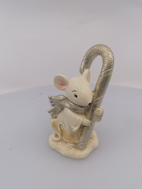Malá vianočná myška s palicou