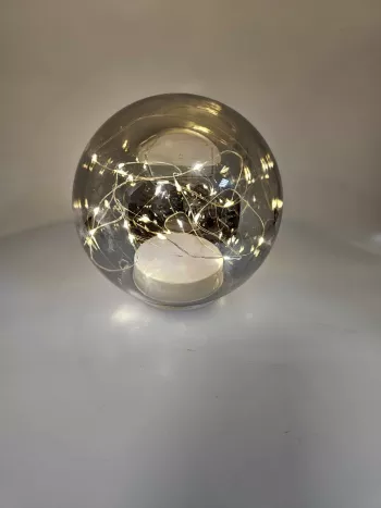 Čierna sklenená guľa s LED svietením 15cm