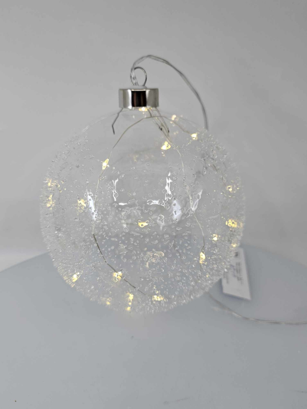 Sklenená visiaca guľa s LED svietením 15cm