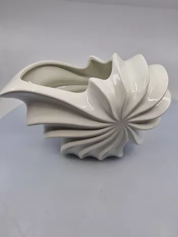 Biela keramická váza, 16x26x13 cm