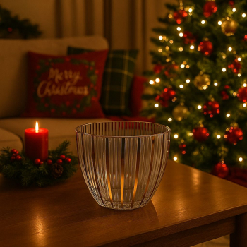 Sklenená váza so zlatým dekorom, 18 cm