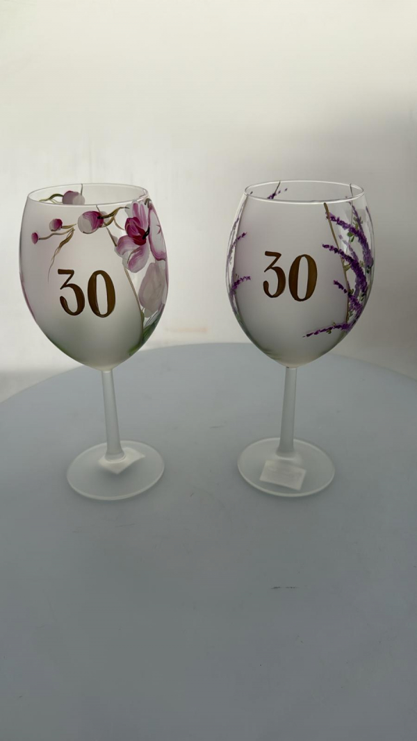 Jubilejný pohár k 30 rokom, sklenený, kvetinový, 21,5x7 cm, 2 typy