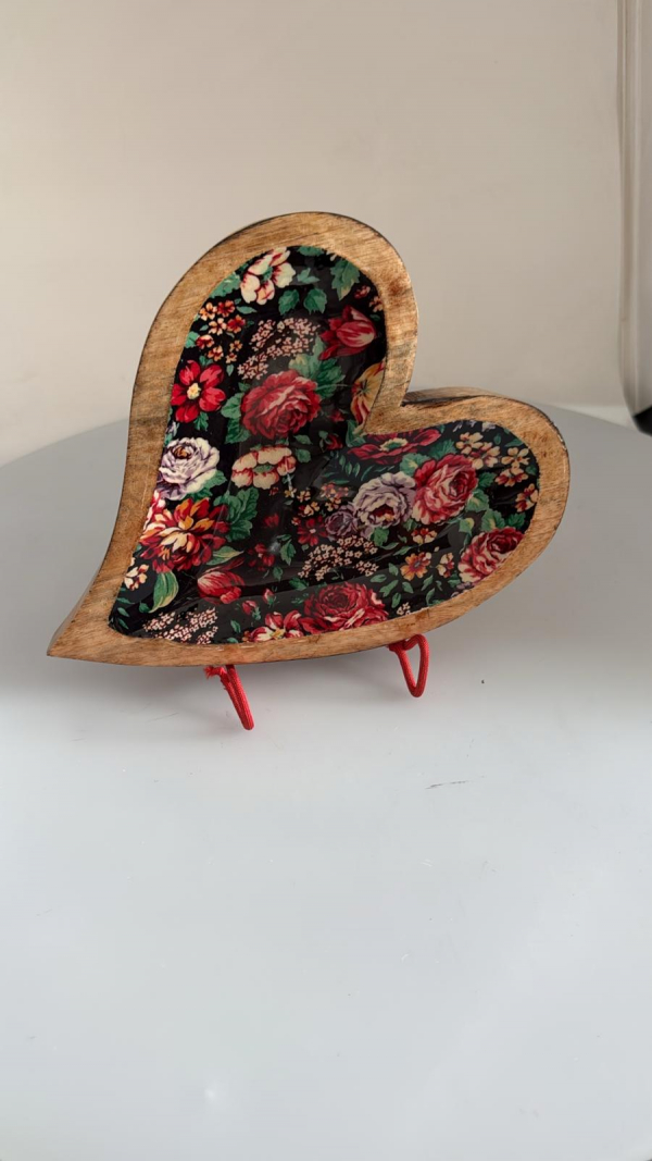 Dekoračné srdce, dekorované, 28x21,5 cm