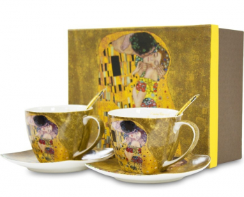 Šálky s podšálkou, Klimt, bozk
