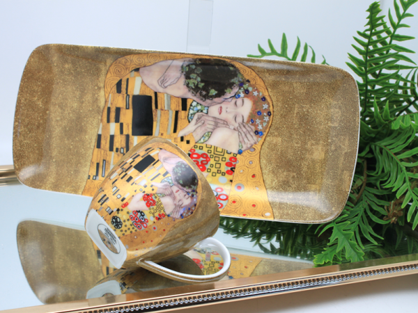 Tácka, G. Klimt, bozk, 13,5x30 cm