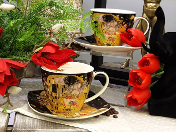 Šálky s podšálkami a lyžičkami, G. Klimt, bozk, 2 ks v balení