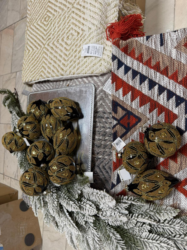 Vianočné ozdobné gule, čierno - zlatá farba, mix 3 vzory, 12 ks v balení