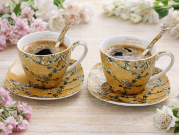 Sada kvetinových šálok s podšálkami a lyžičkami, žlté, 250 ml