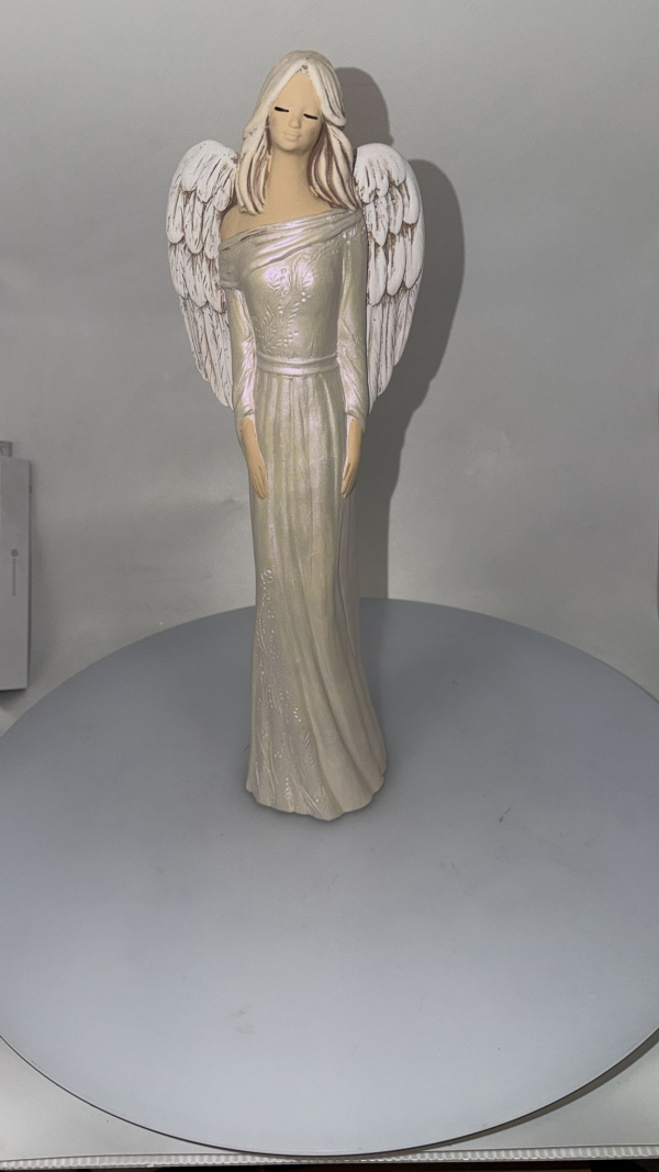 Sivý sadrový anjel PAULA, perleť-bily, 41x15 cm
