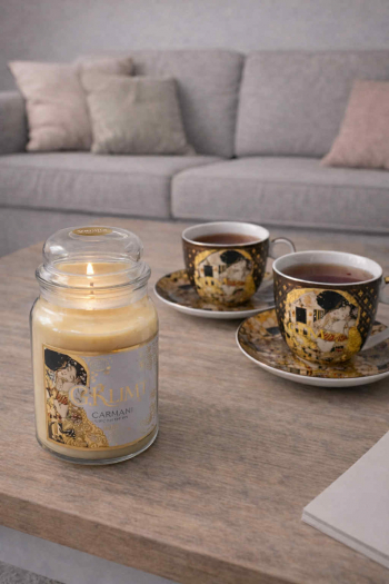 G. Klimt, The Kiss, Sviečka v skle,   orchidea 18x10 cm