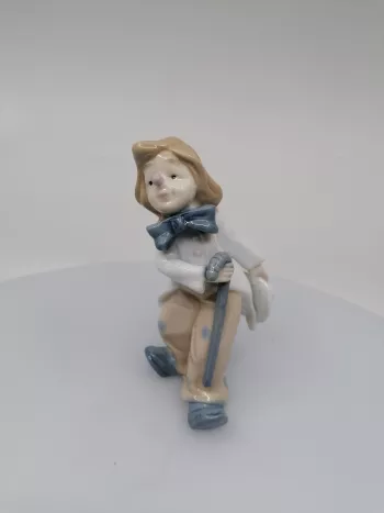 Porcelánová figúrka klauna, svetlohnedá, 16 cm