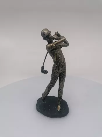 Dekoračná socha Golfista 21 cm