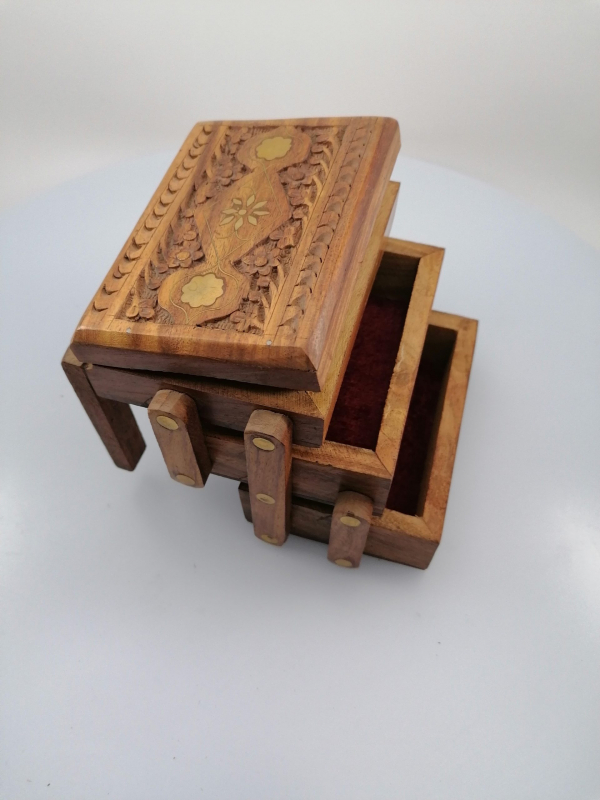  Škatuľka 11x9x12 cm