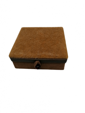 Škatuľka hnedá 12x12x5 cm