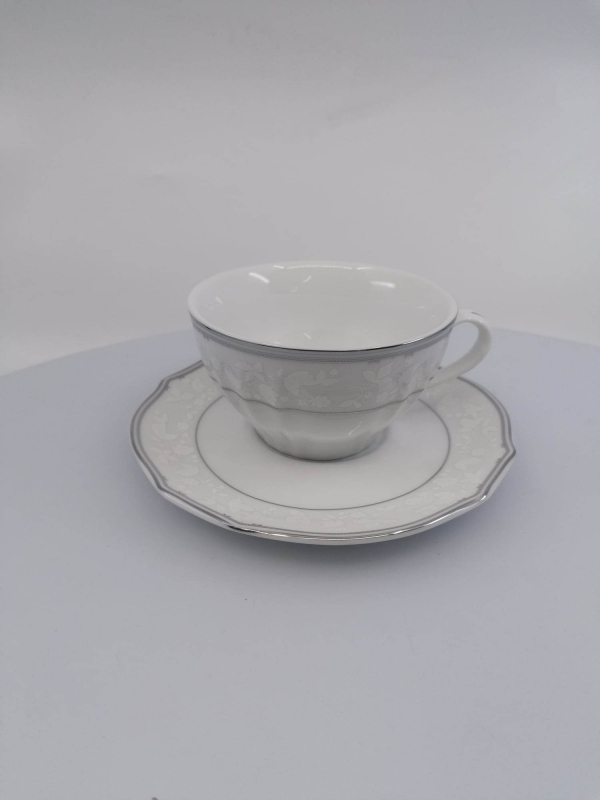 Porcelánová kávová súprava, bielo-strieborná