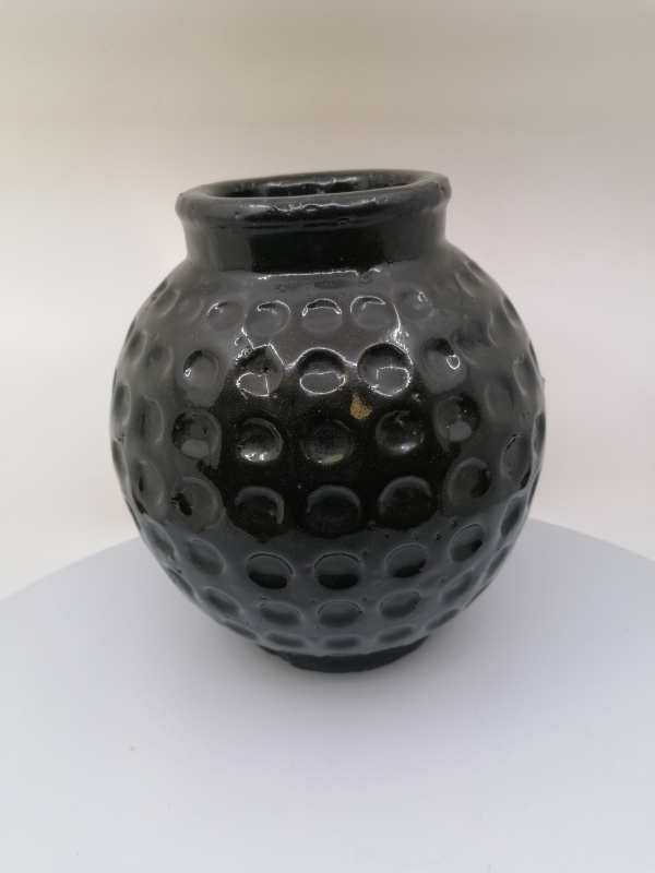 Keramická váza, tmavá, 22x23 cm