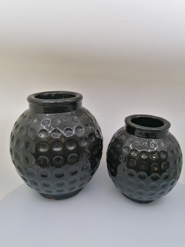 Keramická váza, tmavá, 22x23 cm